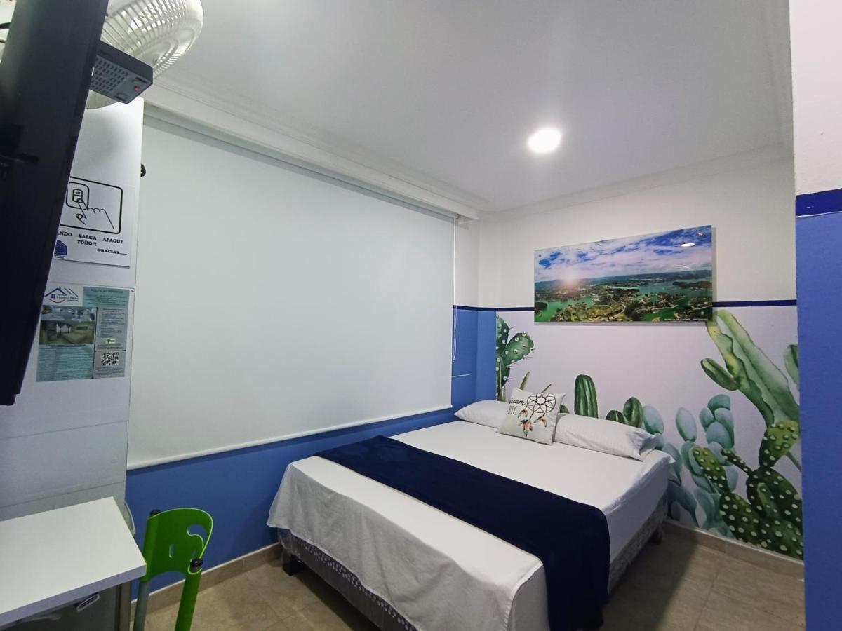 Casa Hotel Manco Mora Медельїн Екстер'єр фото